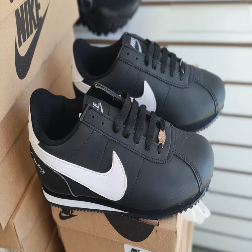 CORTEZ