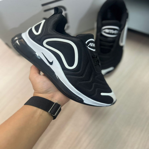 720 NIKE