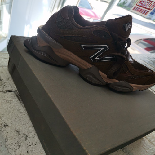 New Balance cafe chocolate 