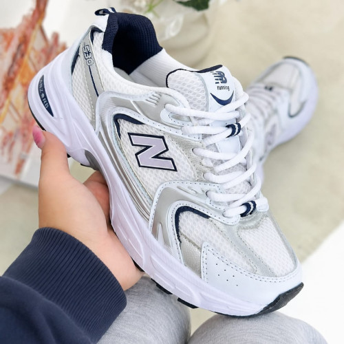 New Balance marino plata