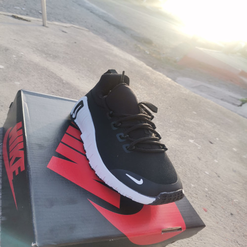 Nike negro