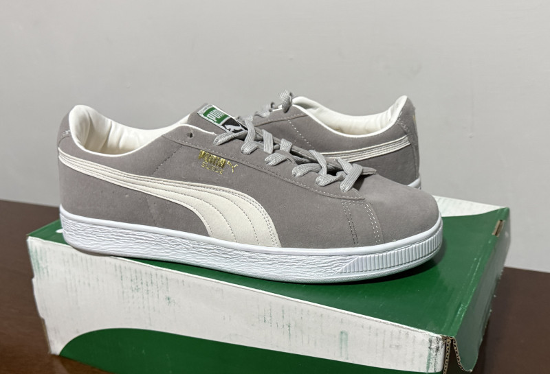 PUMA GRIS