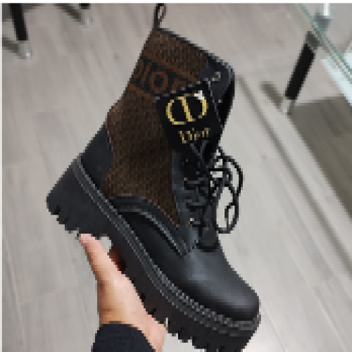 BOTA DIOR